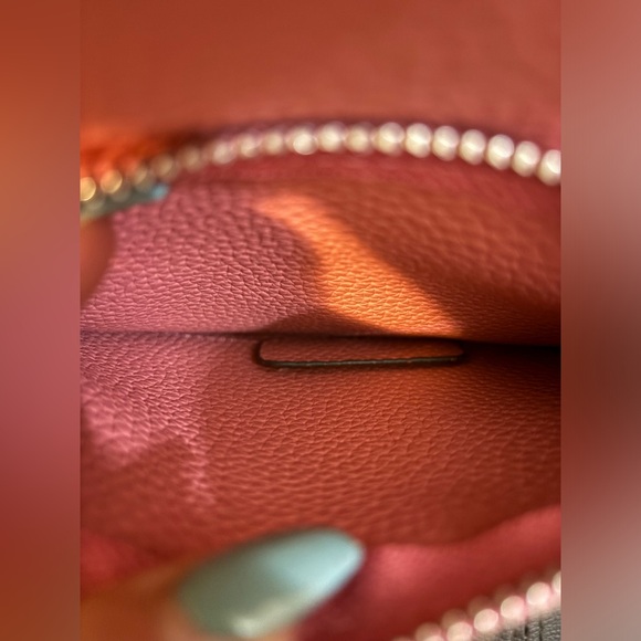 Steve Madden Bloren Crossbody Bag - Raspberry Pink NWT - Picture 7 of 10